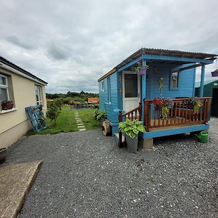 Wedger's Hut Hotel Nenagh Eksteriør billede